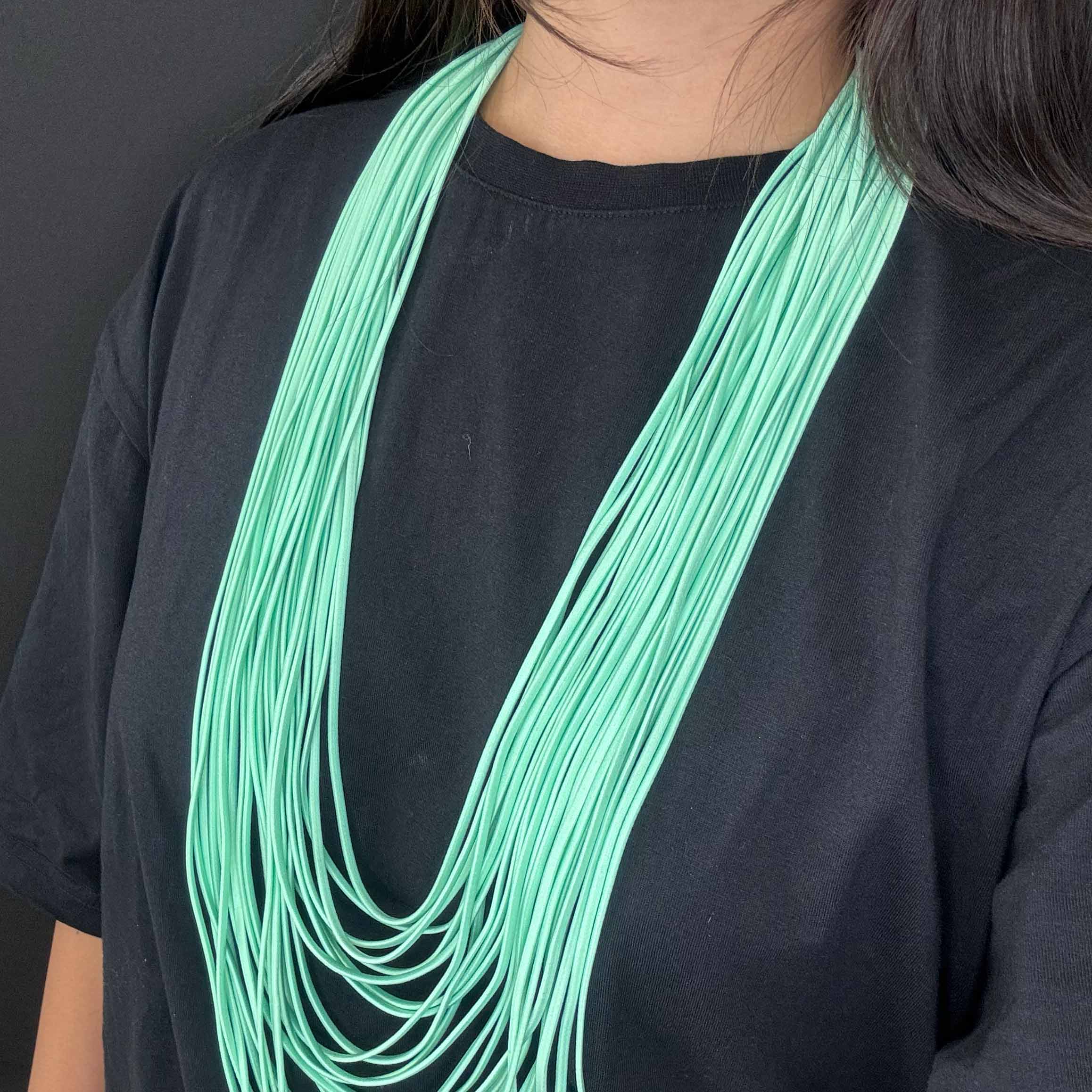 Collana multifili Verde Acqua