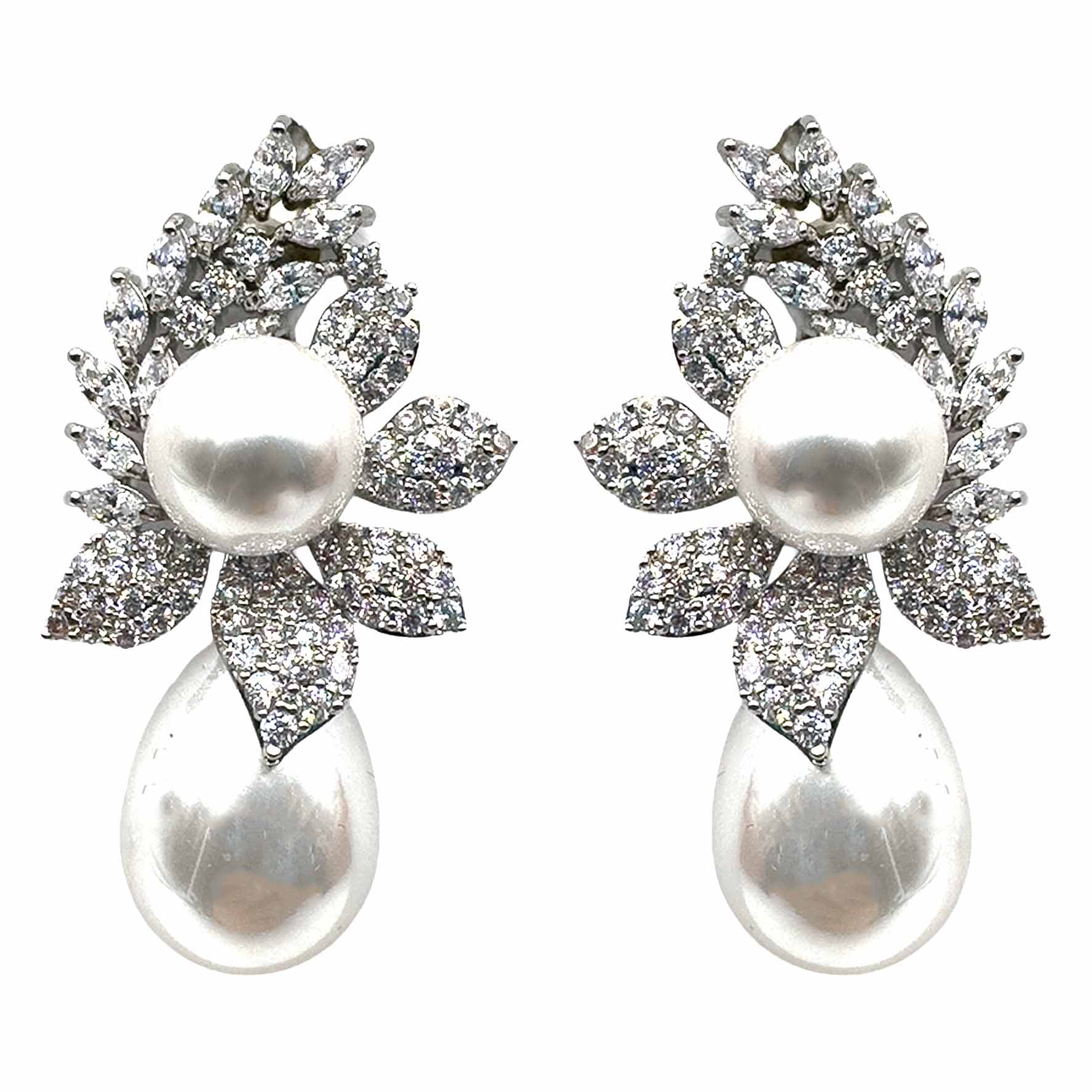 Fiore con Perla a Pistillo