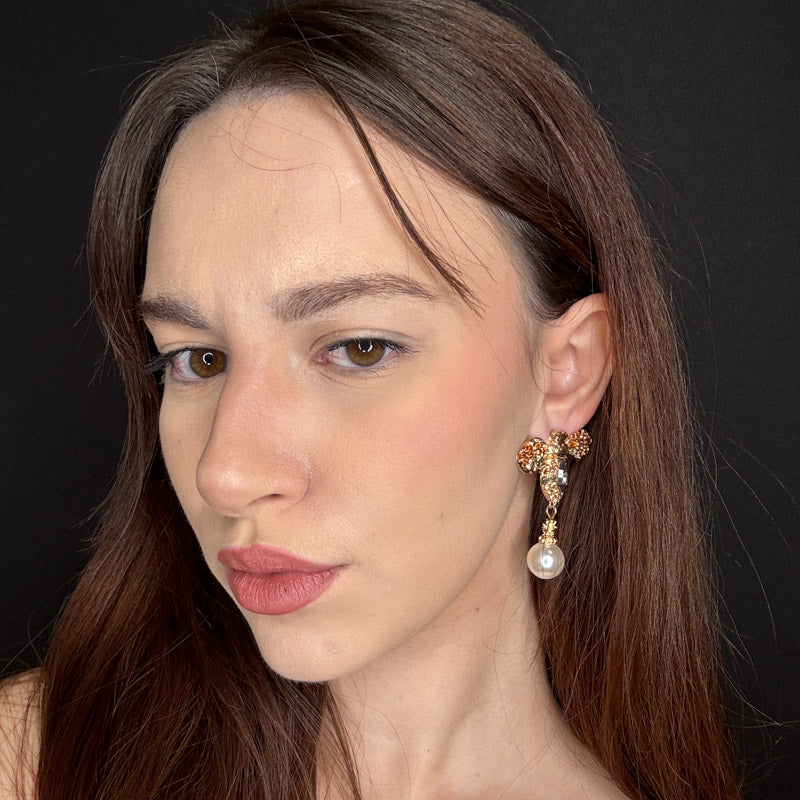 Mosca Reale con perla