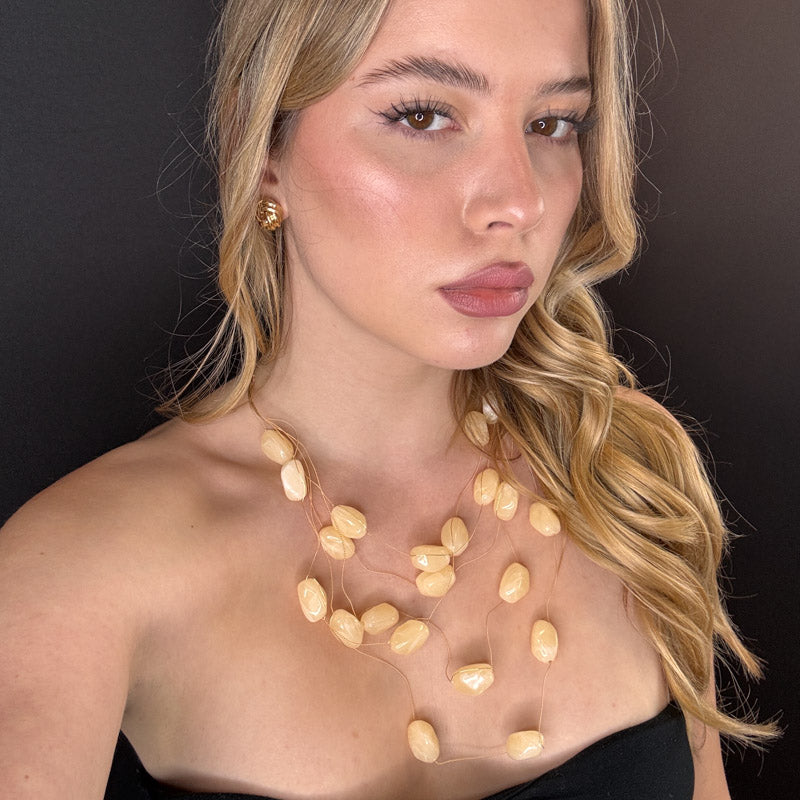 Palestro Milano Collane Crema Armonia di Pietre