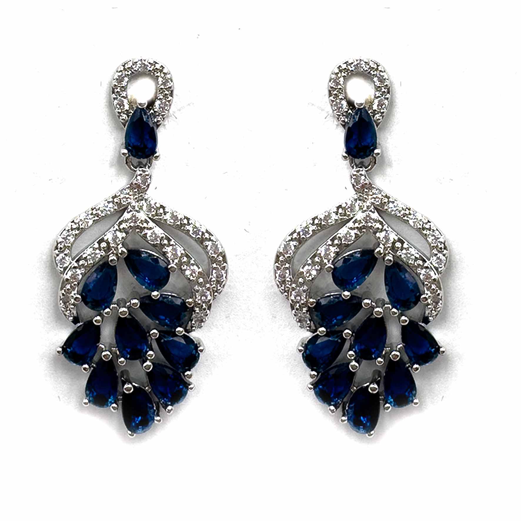 Palestro Milano Orecchini Blu Mazzolini di cristallo