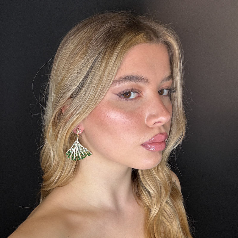 Palestro Milano Orecchini Corallo di Pavè