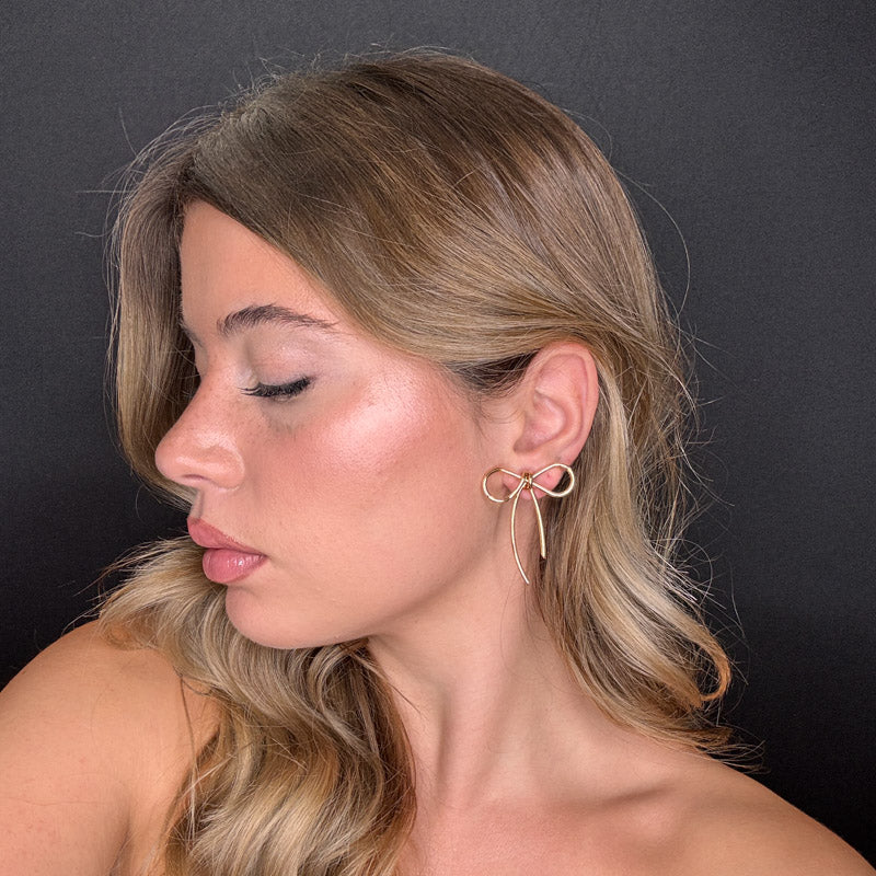 Palestro Milano Orecchini Fiocchi di filo dorato