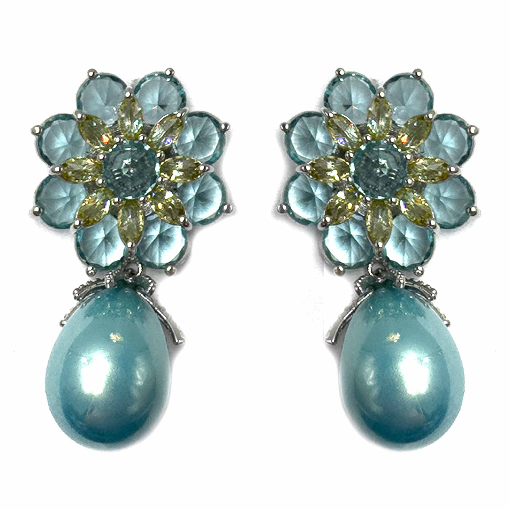 Palestro Milano Orecchini Fiore Azzurro Fiore di cristalli con perla