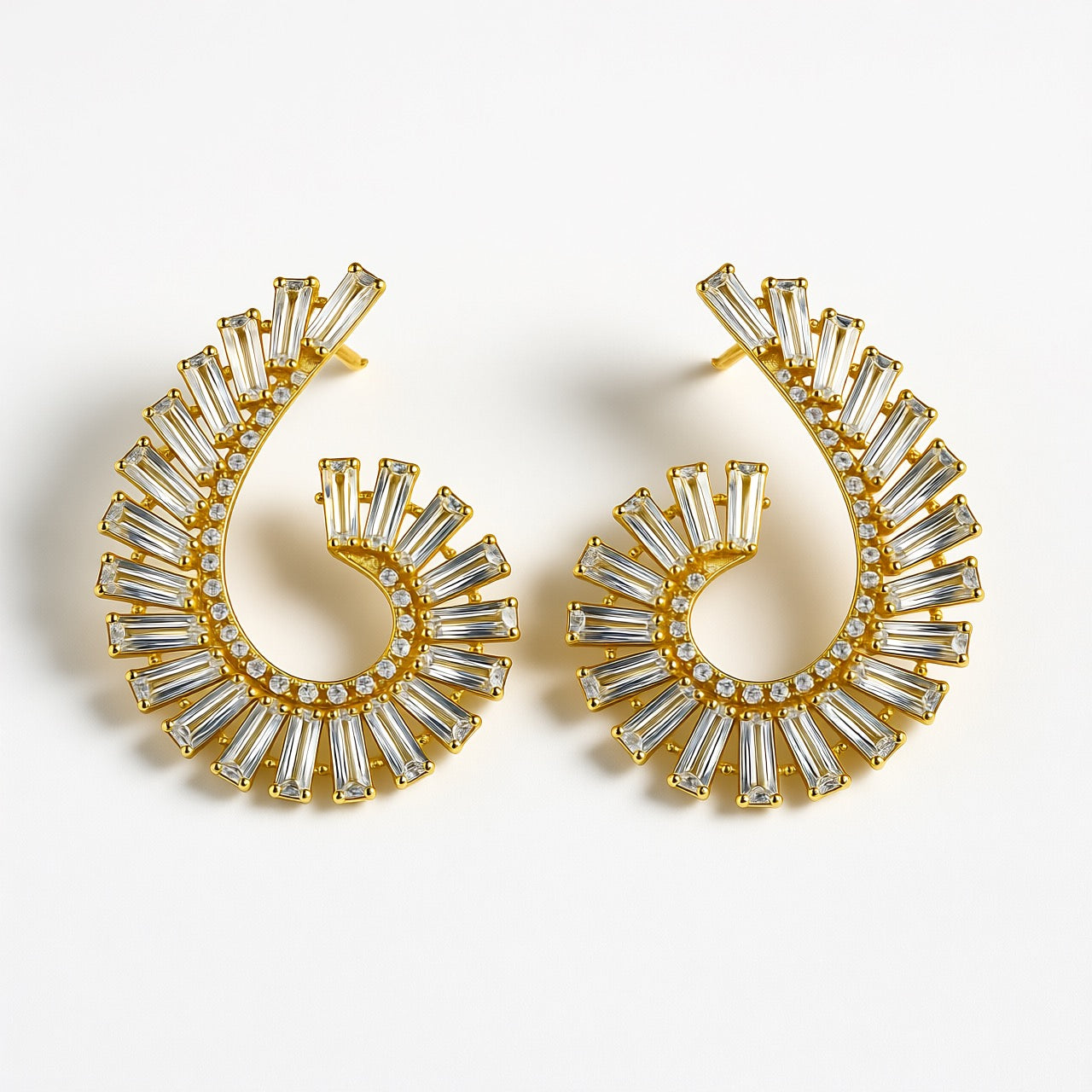 Palestro Milano Orecchini Gold Virgole di Zirconi