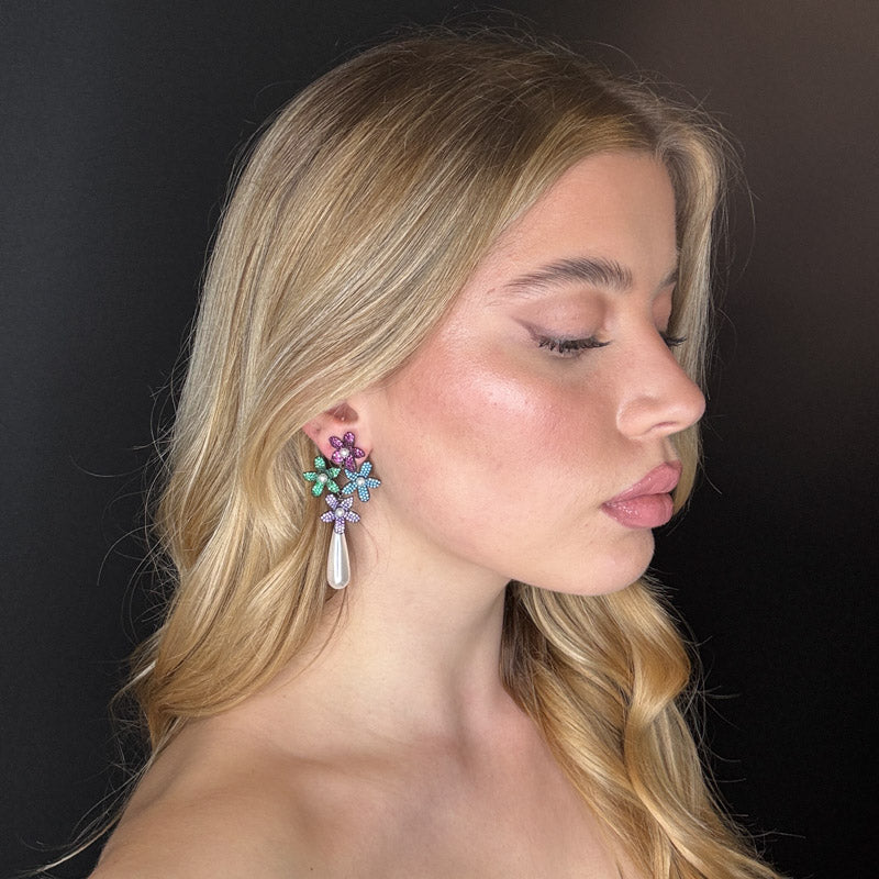 Palestro Milano Orecchini Mazzo di margherite con perla pendente