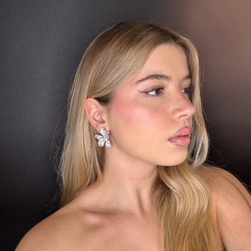 Palestro Milano Orecchini Petali di pavè e cristalli Arlecchino