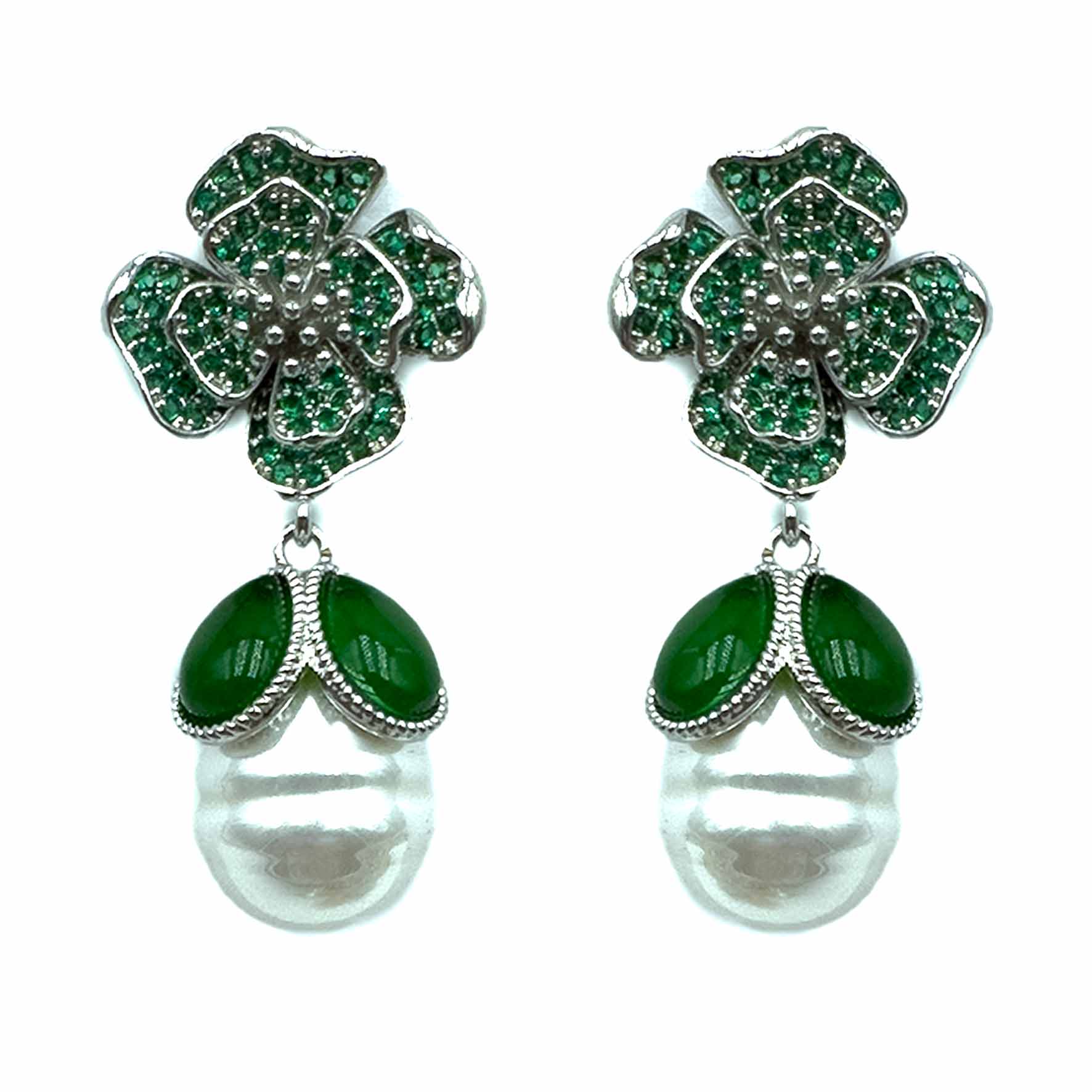 Palestro Milano Orecchini Verde Peonia di pavè con perla pendente