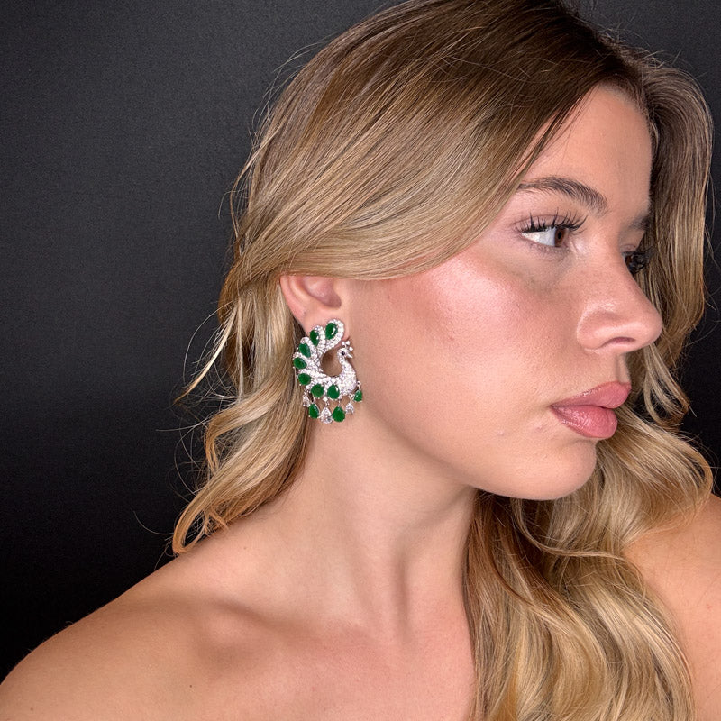 Palestro Milano Pavoni con coda di cristalli