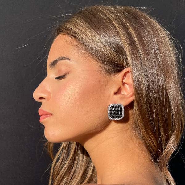 Palestro Milano Orecchini Bottoni Preziosi