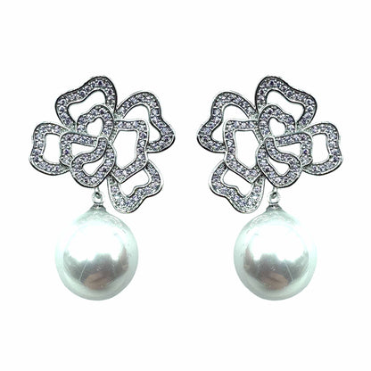 Palestro Milano Orecchini Silver Fiore Irregolare con Perla