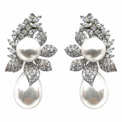 Fiore con Perla a Pistillo