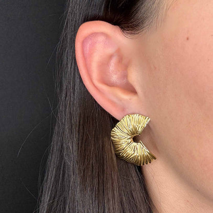 Gaia Gold Plated