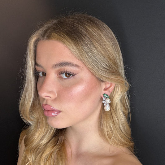 Fiore con perla a pistillo smeraldo