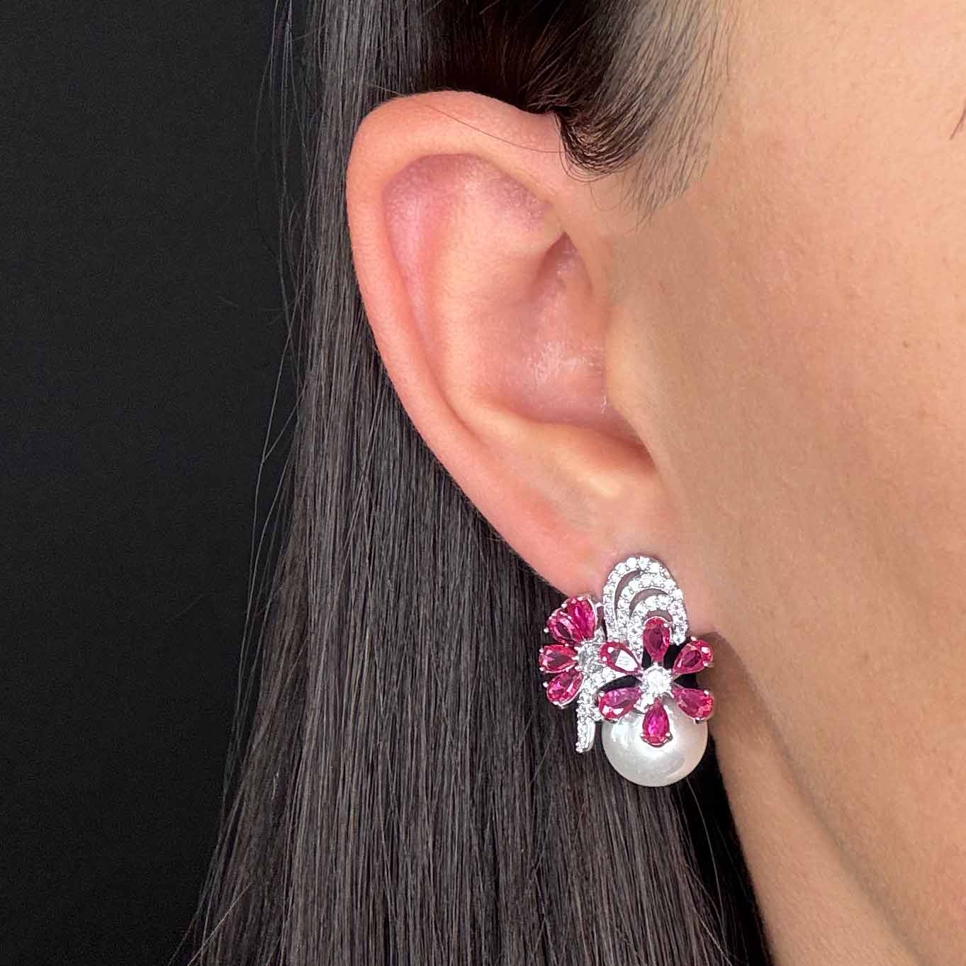 Mini Flowers With Pearls