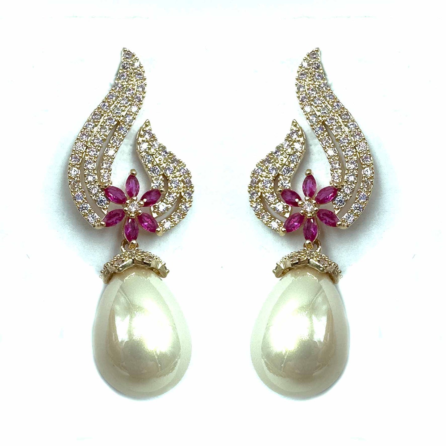 Virgola di pavè con perla - pink edition