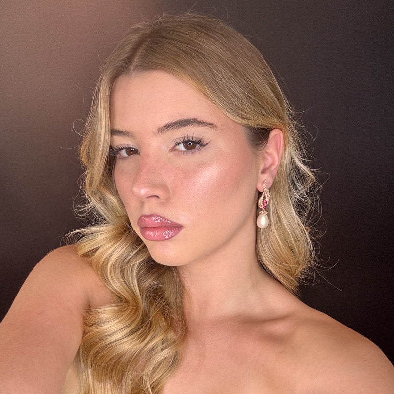 Virgola di pavè con perla - pink edition