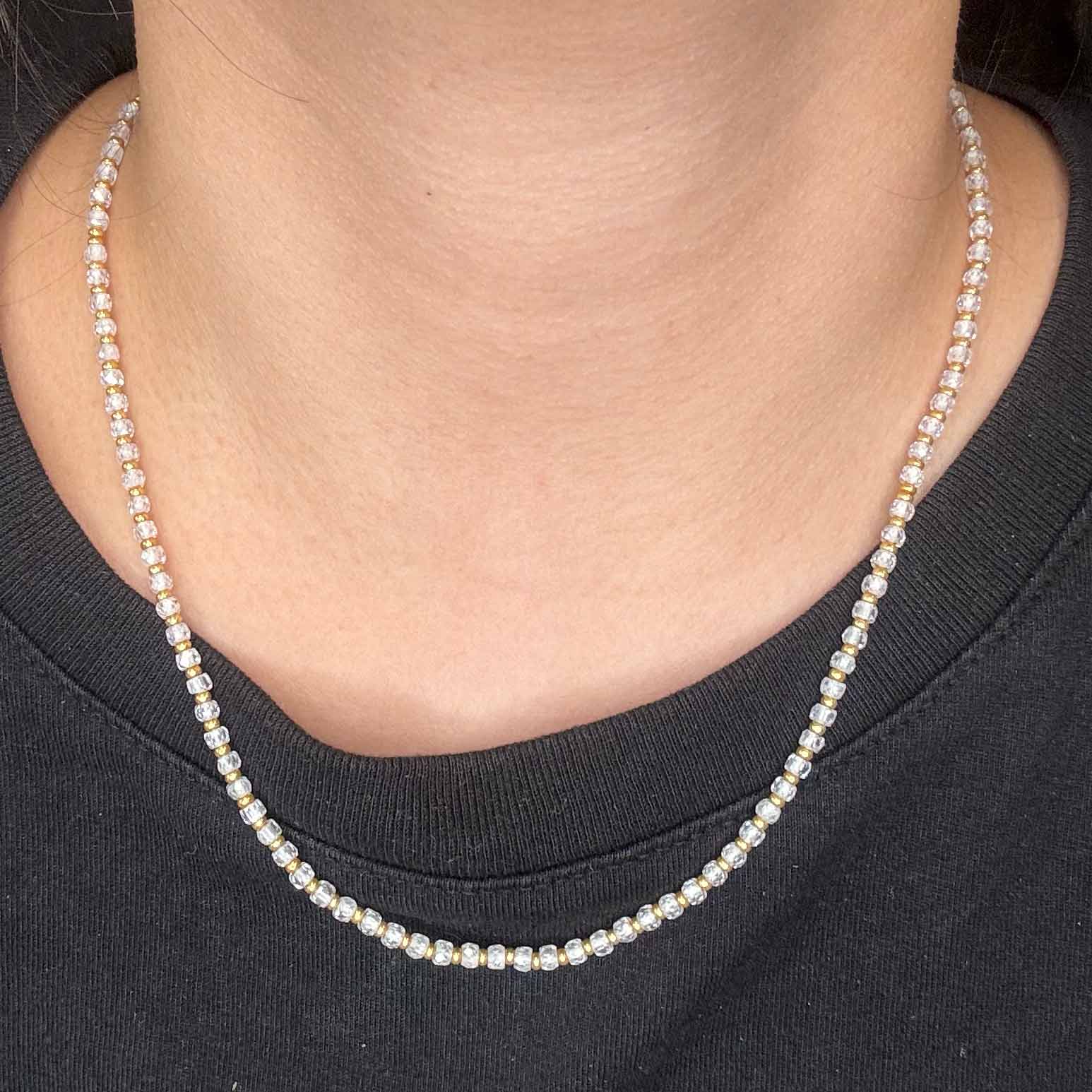 Collana Aisha