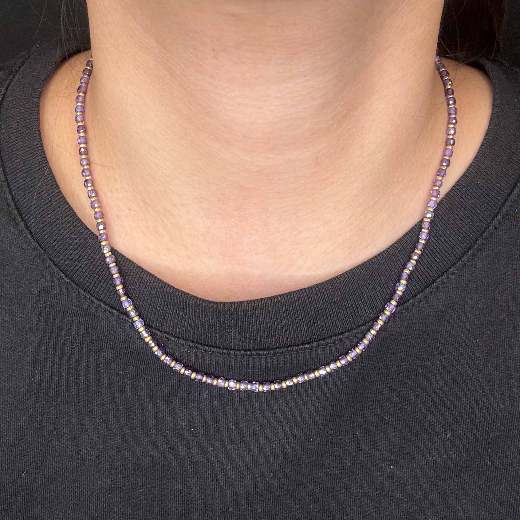 Collana Aisha