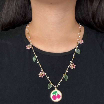 Collana con Ciondoli Fioriti