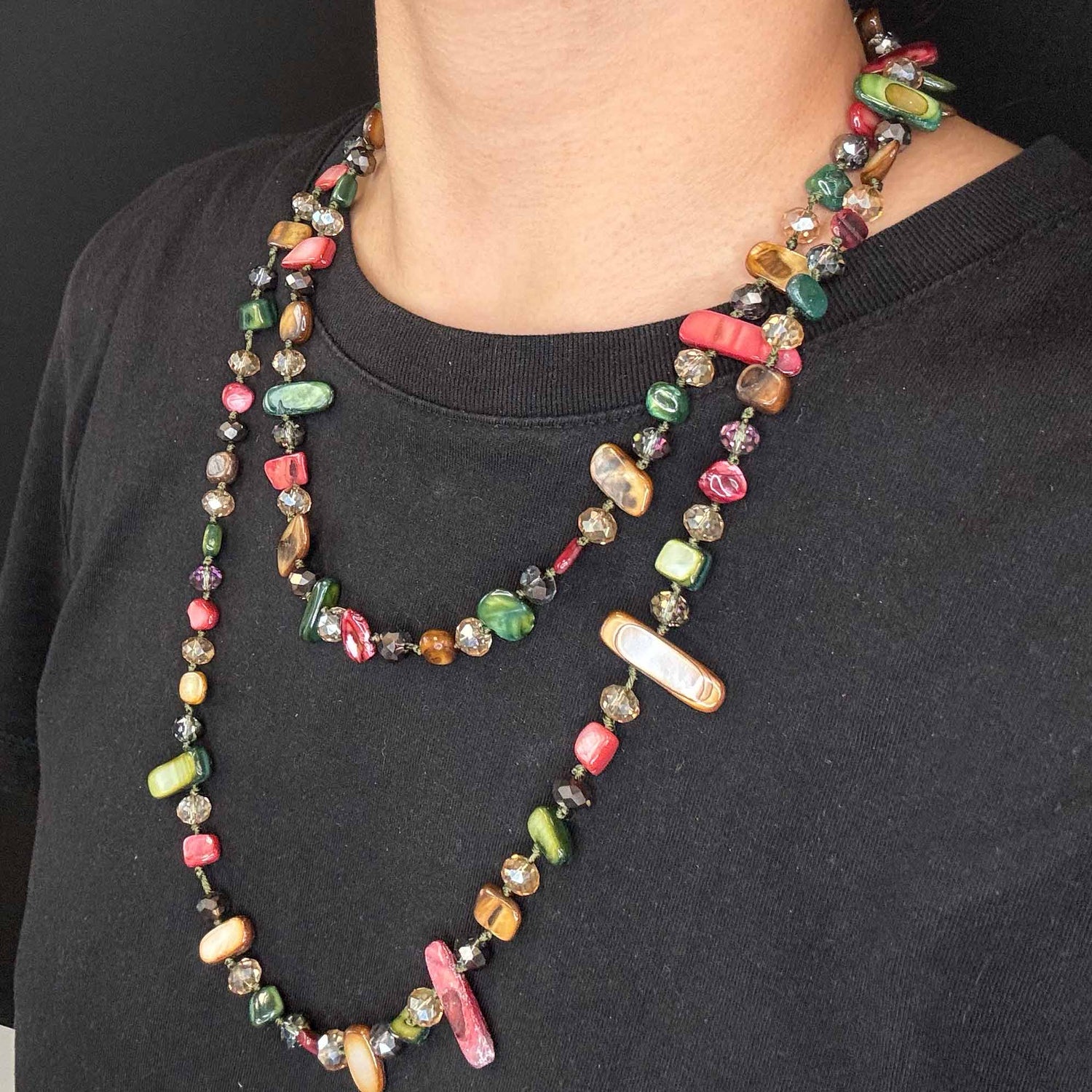 Collana di Mini Pietre Colorate