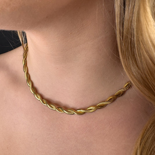 Collana snake intrecciata