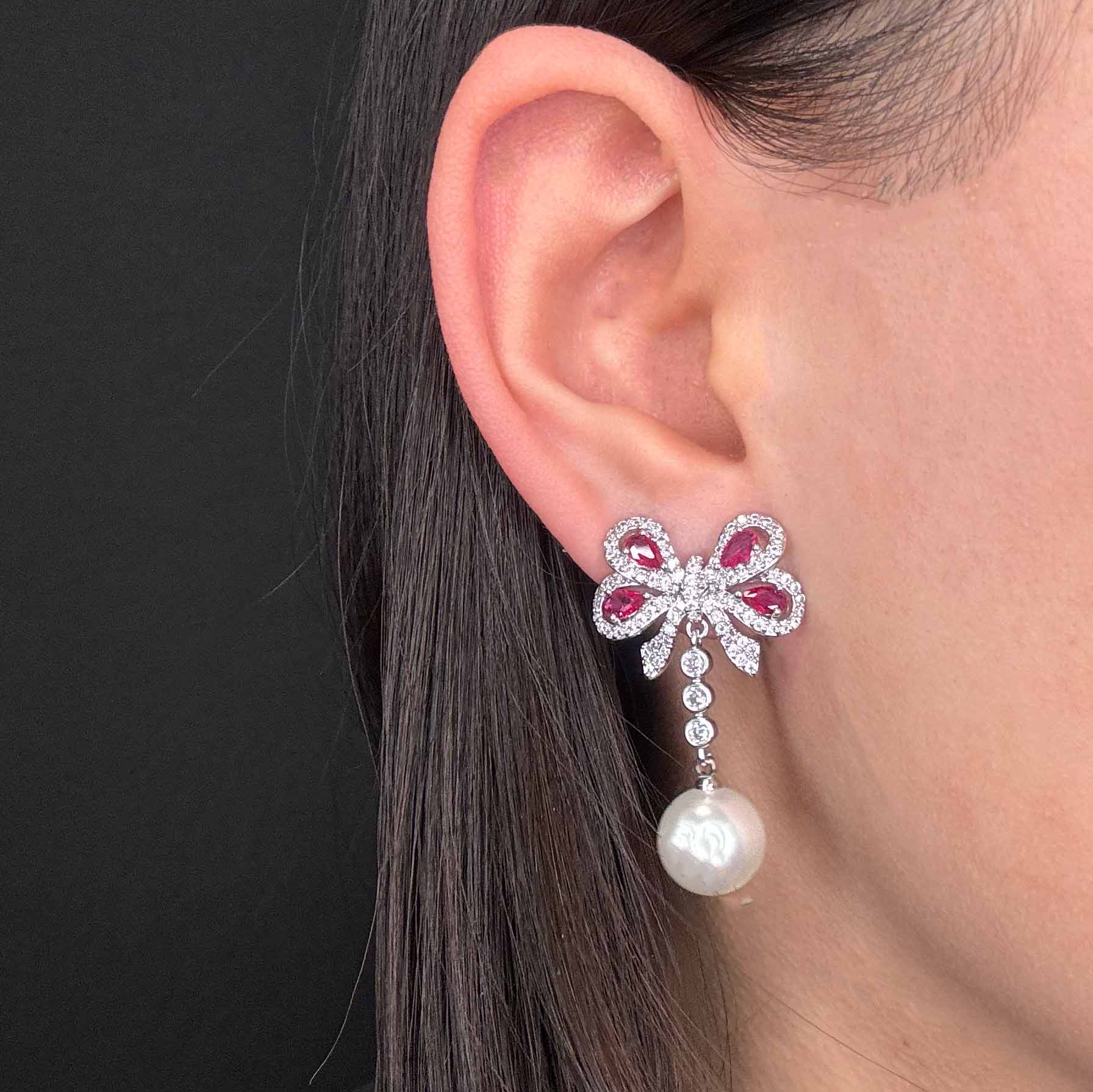 Fiocchettino Silver con Perla Bianca