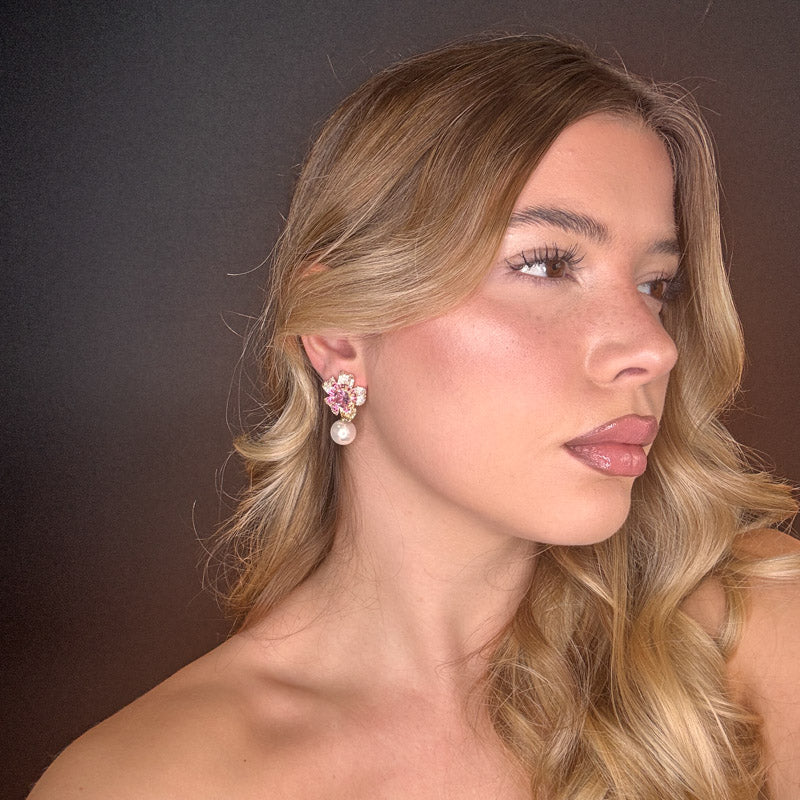 Palestro Milano Orecchini Fiore pistillo di pavè con perla