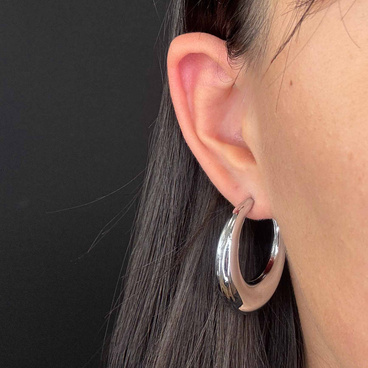 Gilda Slim Hoops