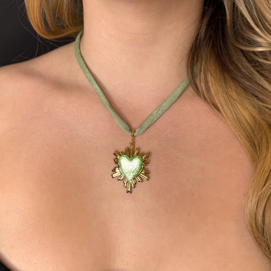 Palestro Milano Collane Cuore verde Collana Cuore e Raggi solari