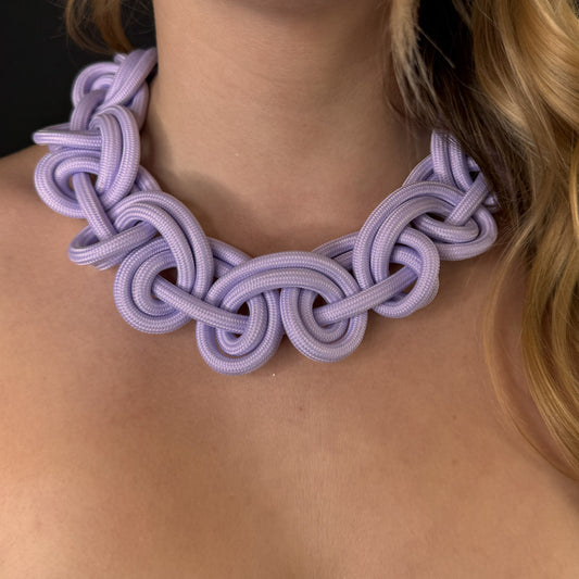 Palestro Milano Collane Lillac Intrecci di Tessuto