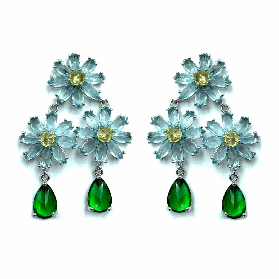 Palestro Milano Orecchini Azzurro Trio di fiorellini di cristalli
