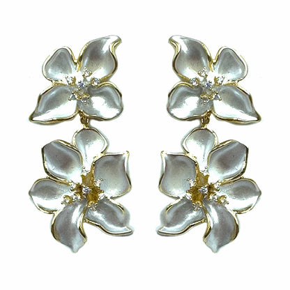 Palestro Milano Orecchini Bianco Coppia di fiorellini