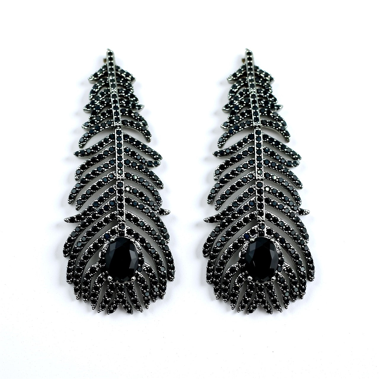 Palestro Milano Orecchini Black Piume di pavone pavè