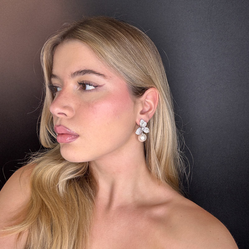 Palestro Milano Orecchini Bucaneve di pavè con perla - perla pendente edition