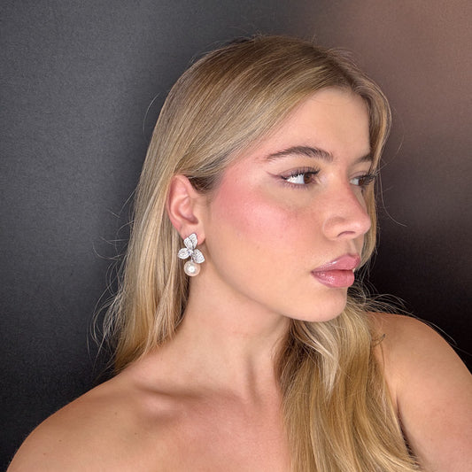 Palestro Milano Orecchini Bucaneve di pavè con perla - perla pendente edition