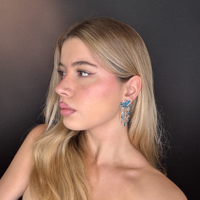 Palestro Milano Orecchini Cascata geometrica di cristalli