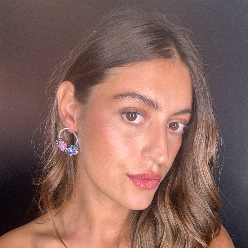 Palestro Milano Orecchini Cerchi con Fiorellini Pavè