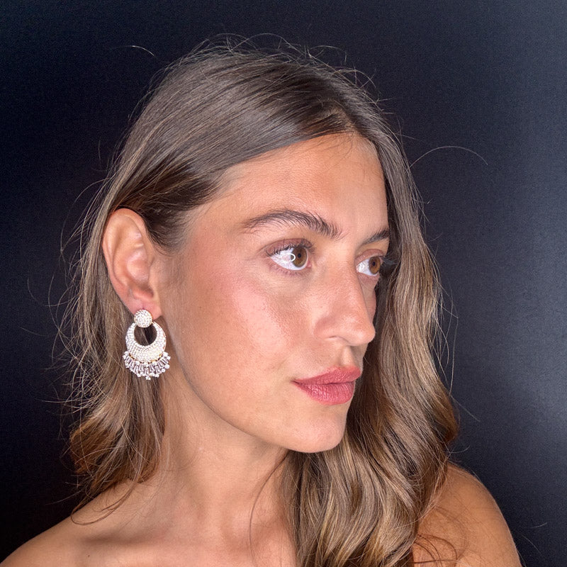 Palestro Milano Orecchini Cerchio di Pavè con Cristalli