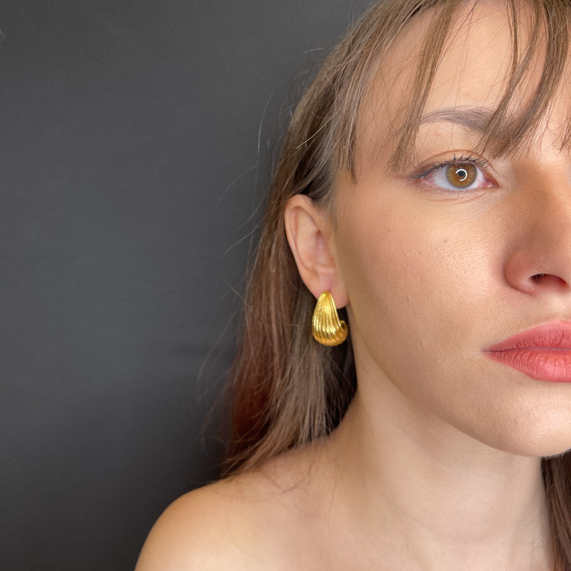 Palestro Milano Orecchini Conchiglie hoops