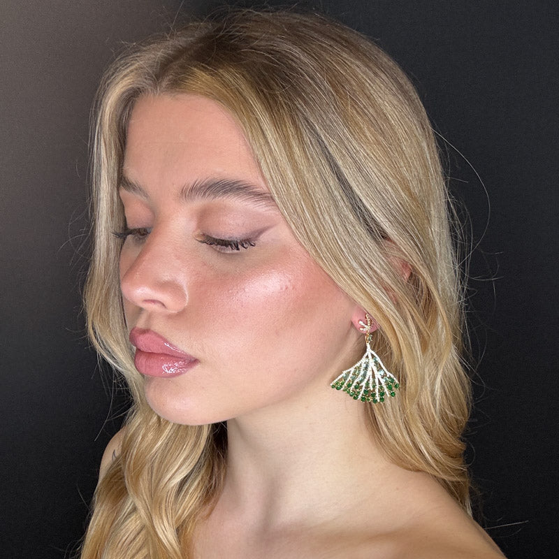 Palestro Milano Orecchini Corallo di Pavè