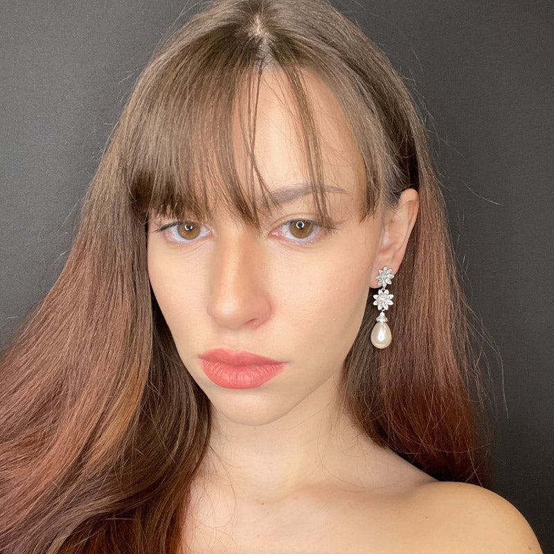 Palestro Milano Orecchini Doppio fiorellino con perla