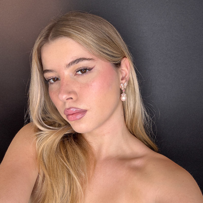 Palestro Milano Orecchini Farfalline di pavè con perla