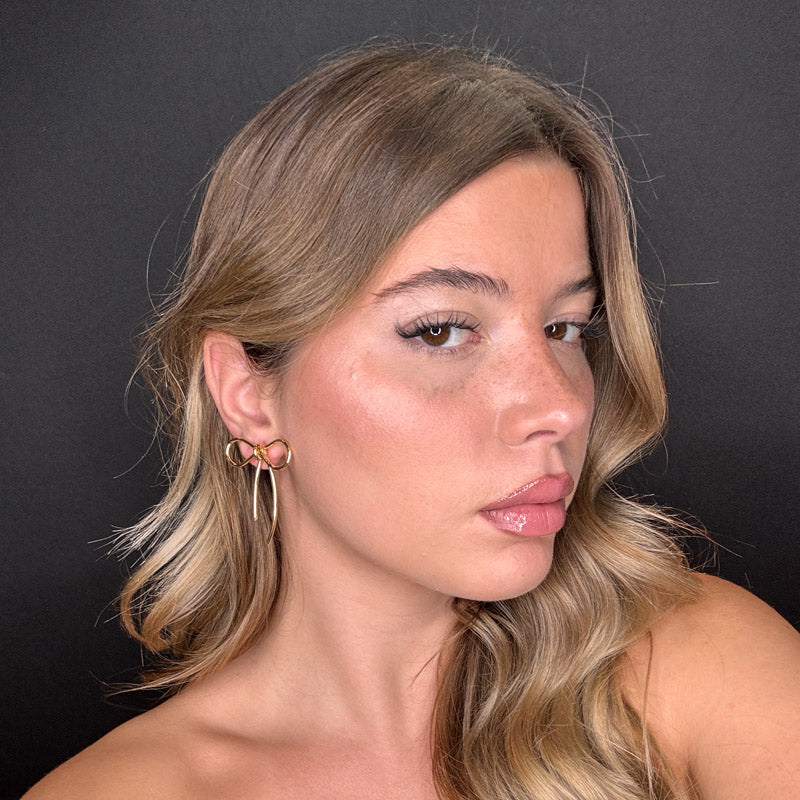 Palestro Milano Orecchini Fiocchi di filo dorato