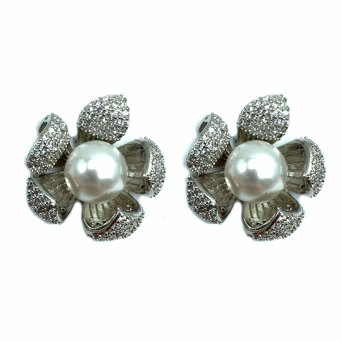 Palestro Milano Orecchini Fiore con la sua Perla