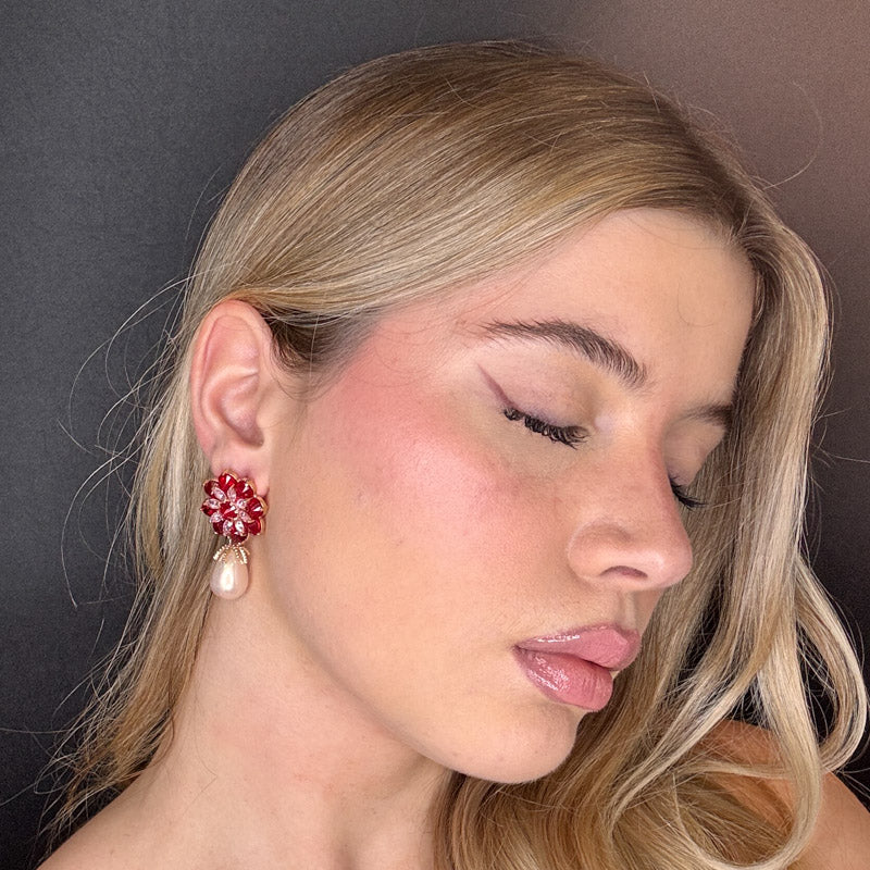 Palestro Milano Orecchini Fiore di cristalli con perla