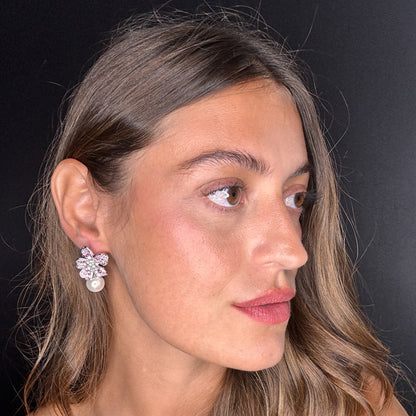 Palestro Milano Orecchini Fiore rosa di Zirconi con Perla