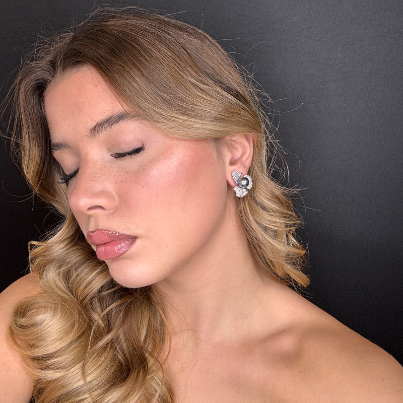 Palestro Milano Orecchini Fiorellini con perla big