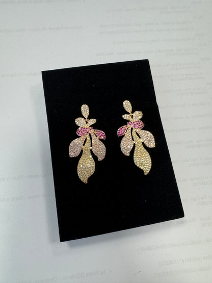 Palestro Milano Orecchini Foglie sfumature di Pavè