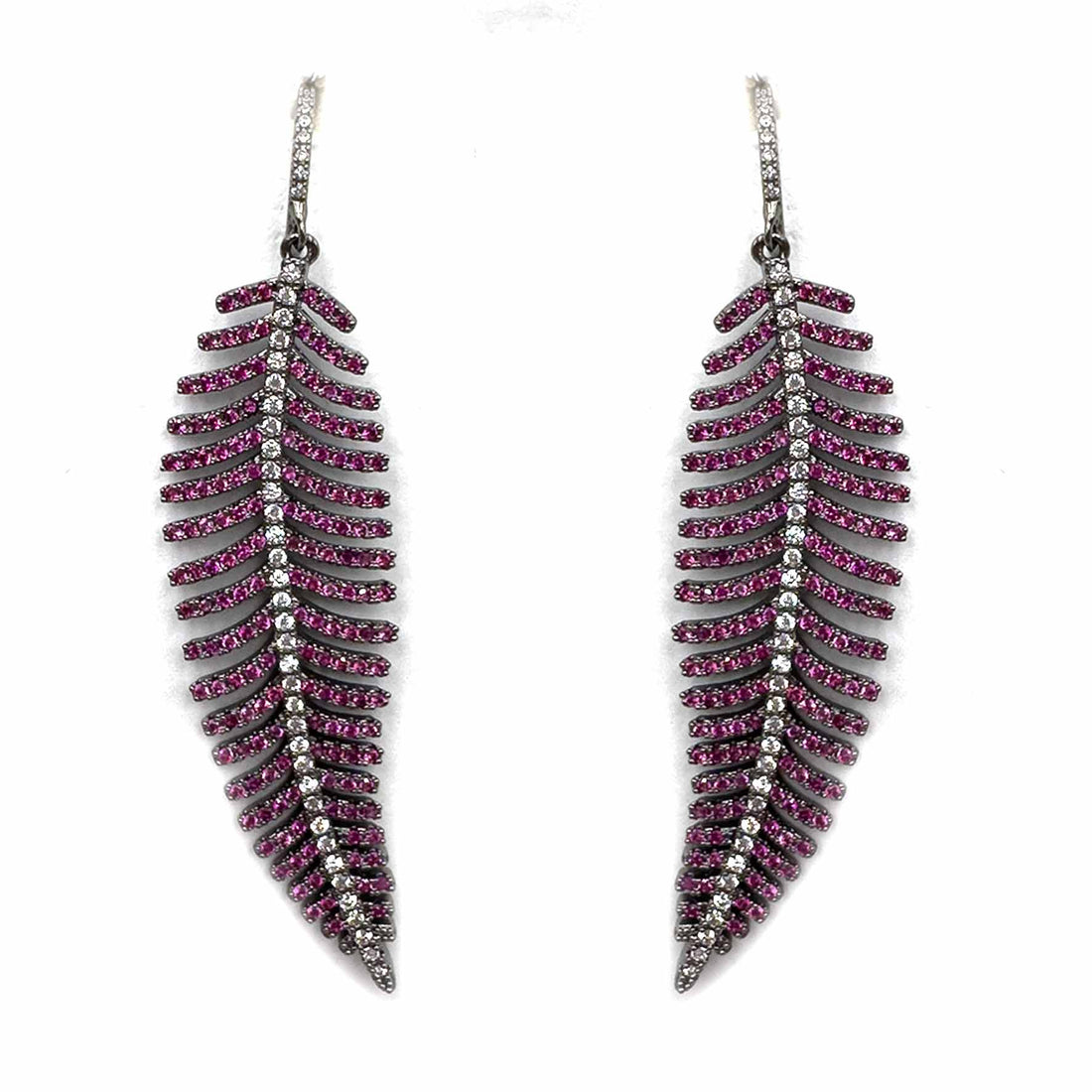 Palestro Milano Orecchini Fucsia Piume di pavè